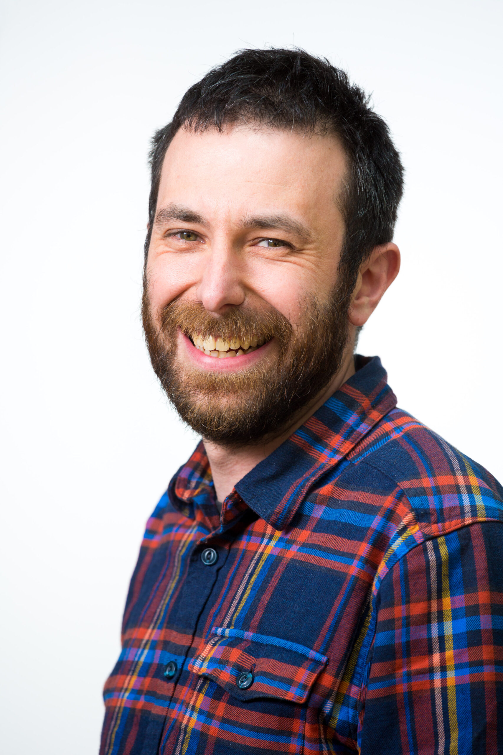 Alberto Kuno Platform for Humanitarian Knowledge Exchange